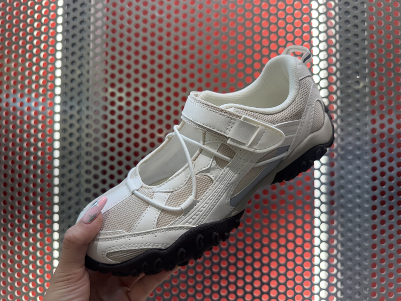 新入荷★FILA