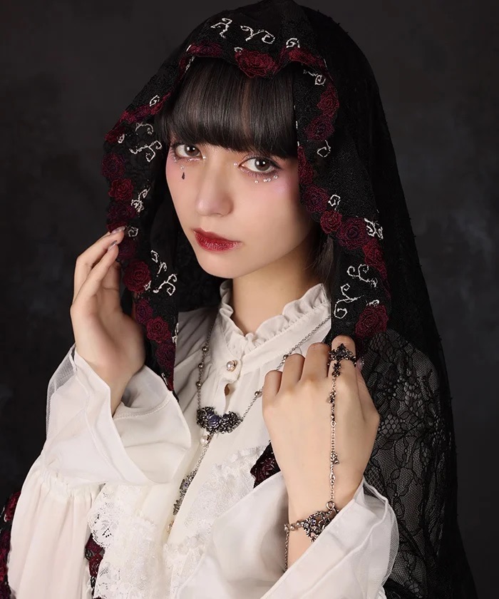 axes femme Mysterious Halloween🎃発売!