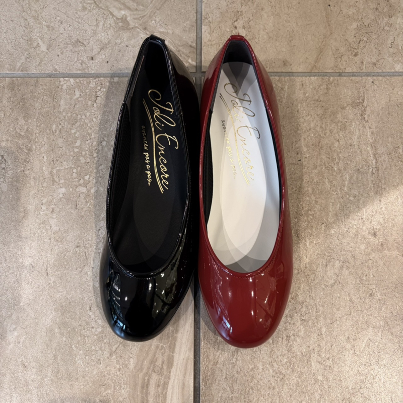 『JOLI ENCORE 2WAY ストラップパンプス』