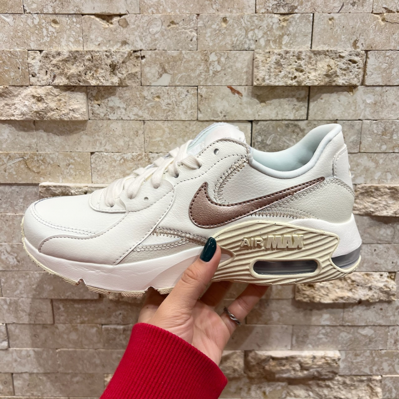 ☆AIR MAX EXCEE 大人気カラー☆