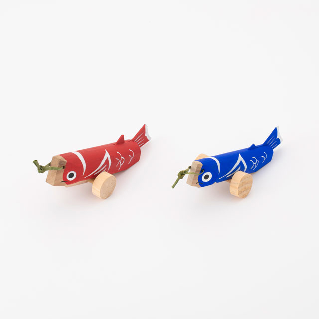 鯉のぼりの木地玩具