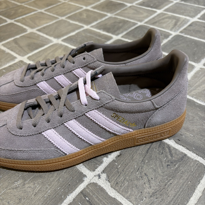 〖NEW!! adidas HANDBALL SPEZIAL〗