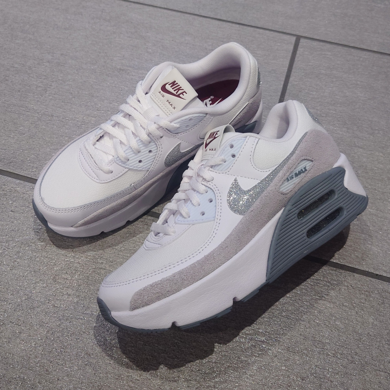 〖NEW!! NIKE W AIRMAX90 LV8〗