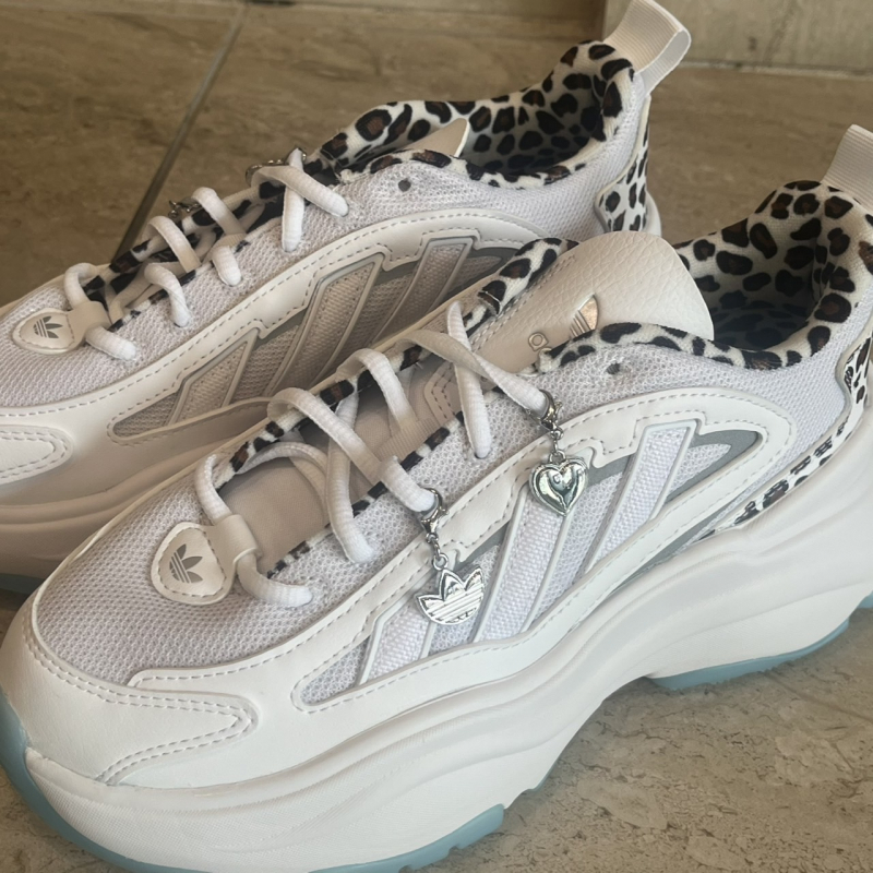 〖ADIDAS OZGAIA 再入荷!!〗
