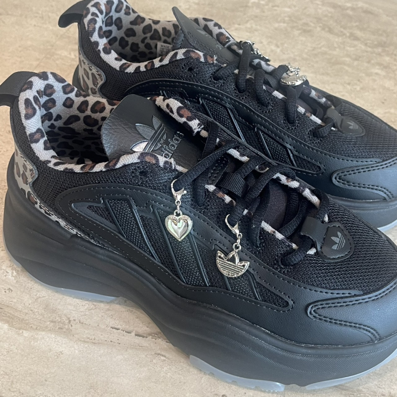 〖ADIDAS OZGAIA 再入荷!!〗