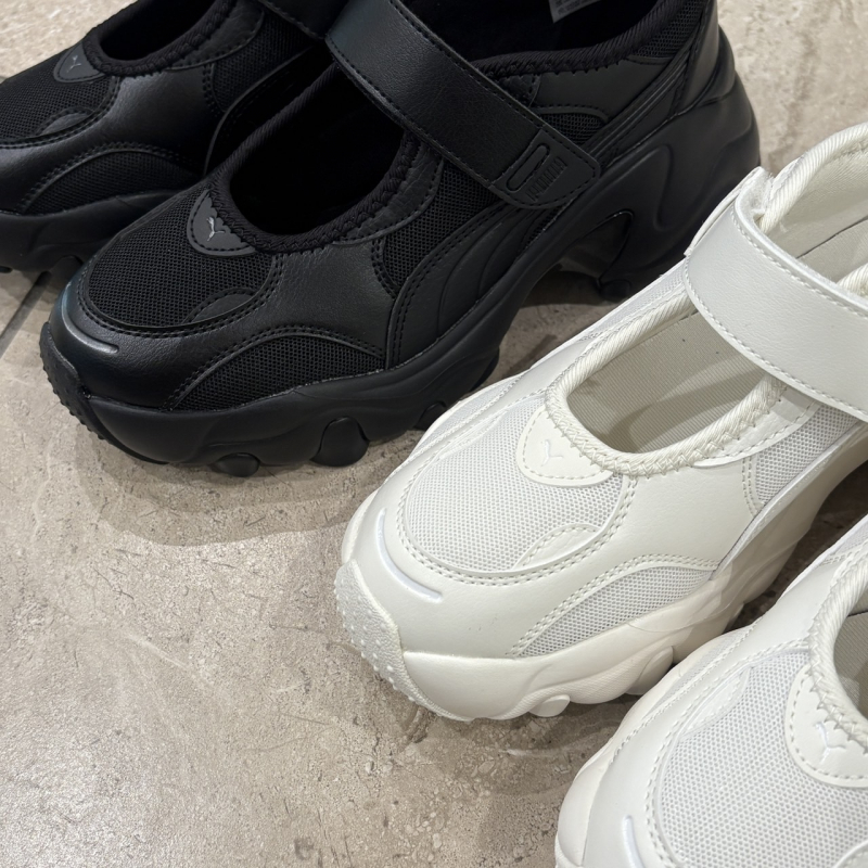 〖再入荷!! PUMA PULSAR WEDGE SANDAL〗