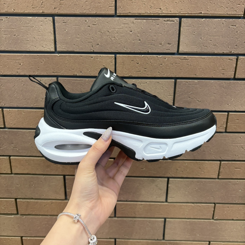 〖NIKE AIRMAX PORTAL〗