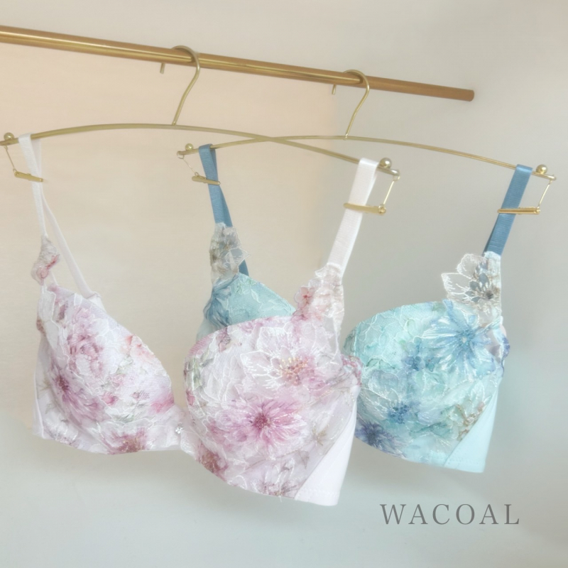 【San-ai Resort northerly福岡ソラリアプラザ店】『WACOAL ハグするブラ』新色入荷致しました♡