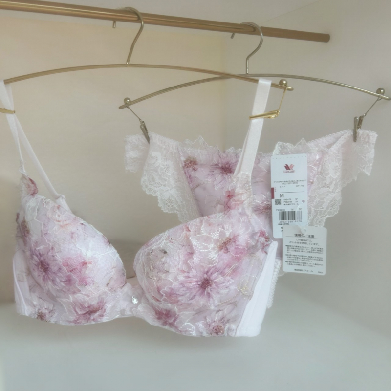 【San-ai Resort northerly福岡ソラリアプラザ店】『WACOAL ハグするブラ』新色入荷致しました♡