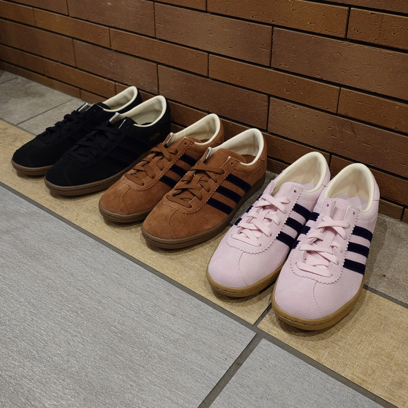 〖adidas STADT〗