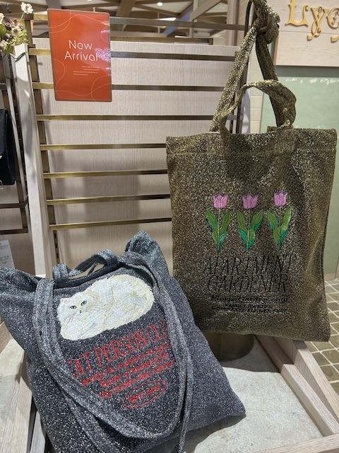 ローカルズラメトート👜