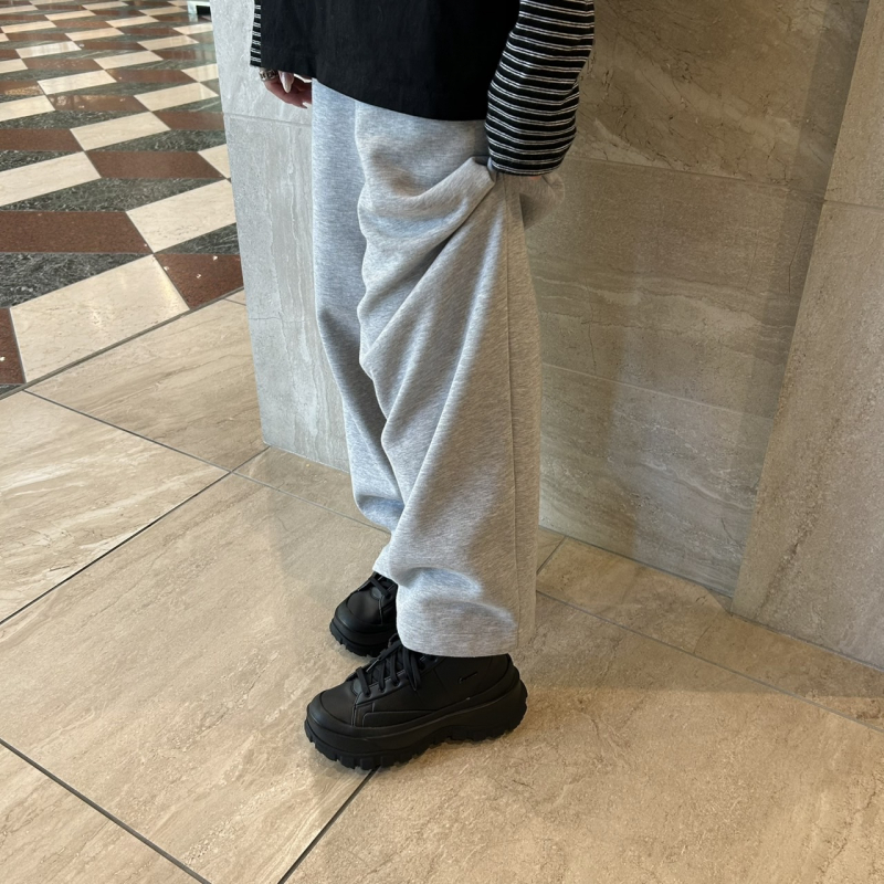 『NIKE BLAZER ROAM MID』