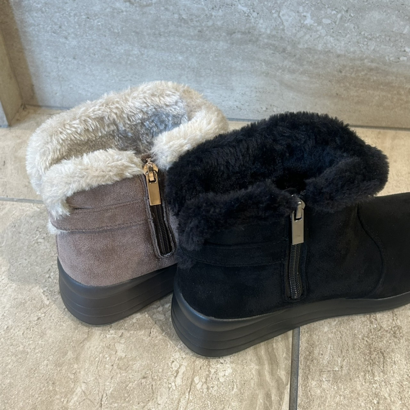 『HAWKINS スノーブーツ』