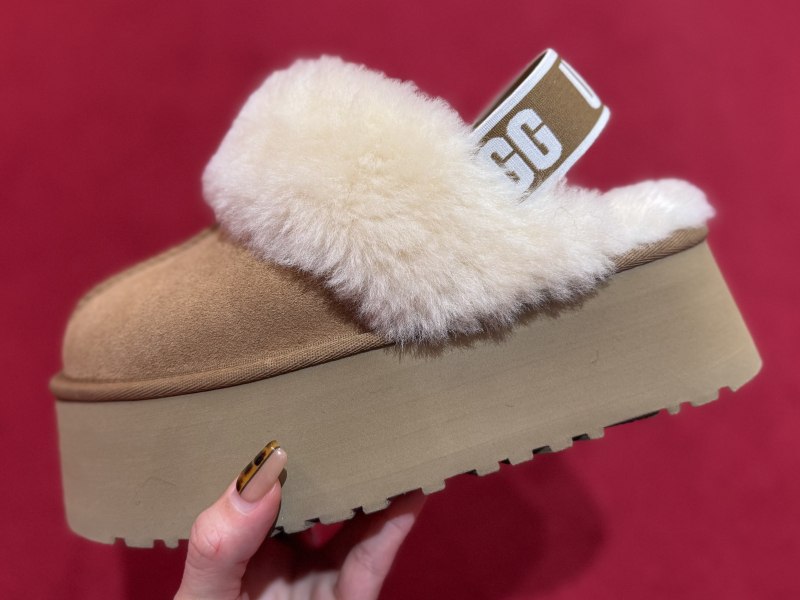 🍂🐏UGG FUNKETTE🐏🍂