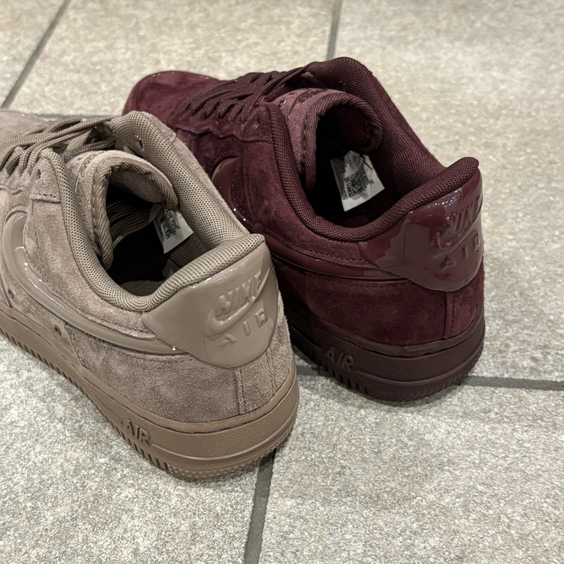 『NIKE AIR FORCE 1 '07』