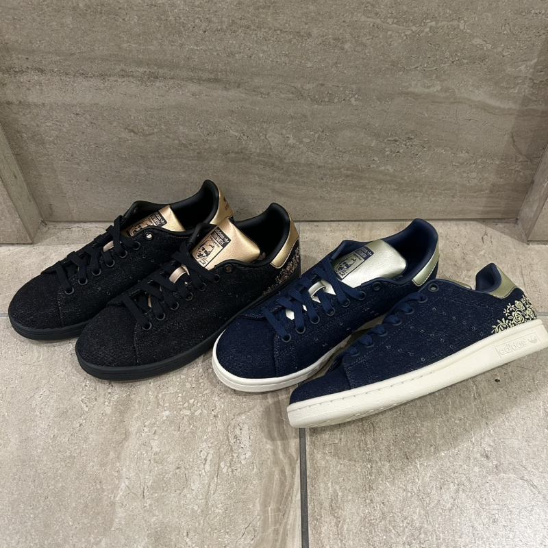 『ADIDAS STAN SMITH』