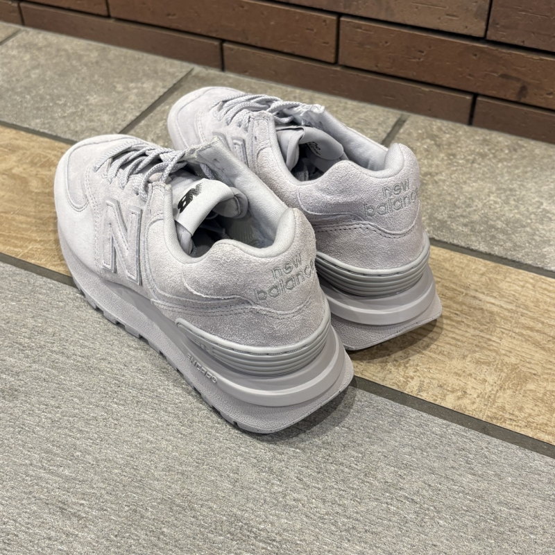 『New Balance  574』