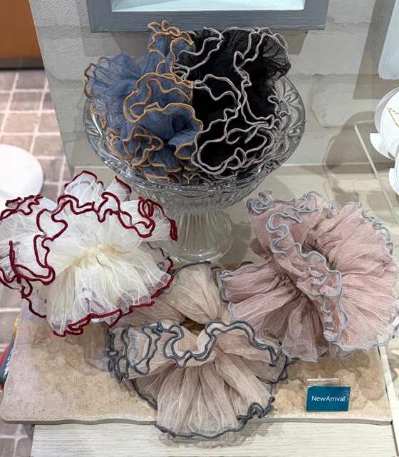 新作個性派シュシュ☁️