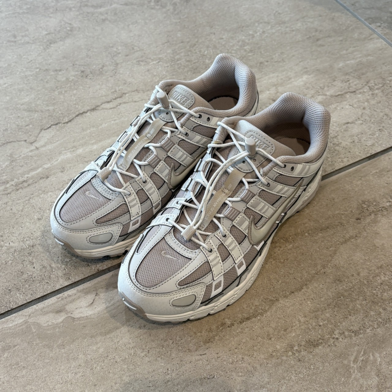 『NIKE P-6000』