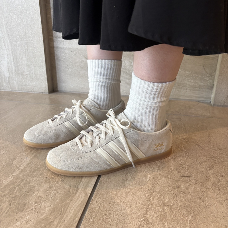 『adidas GAZELLE LO PRO W』