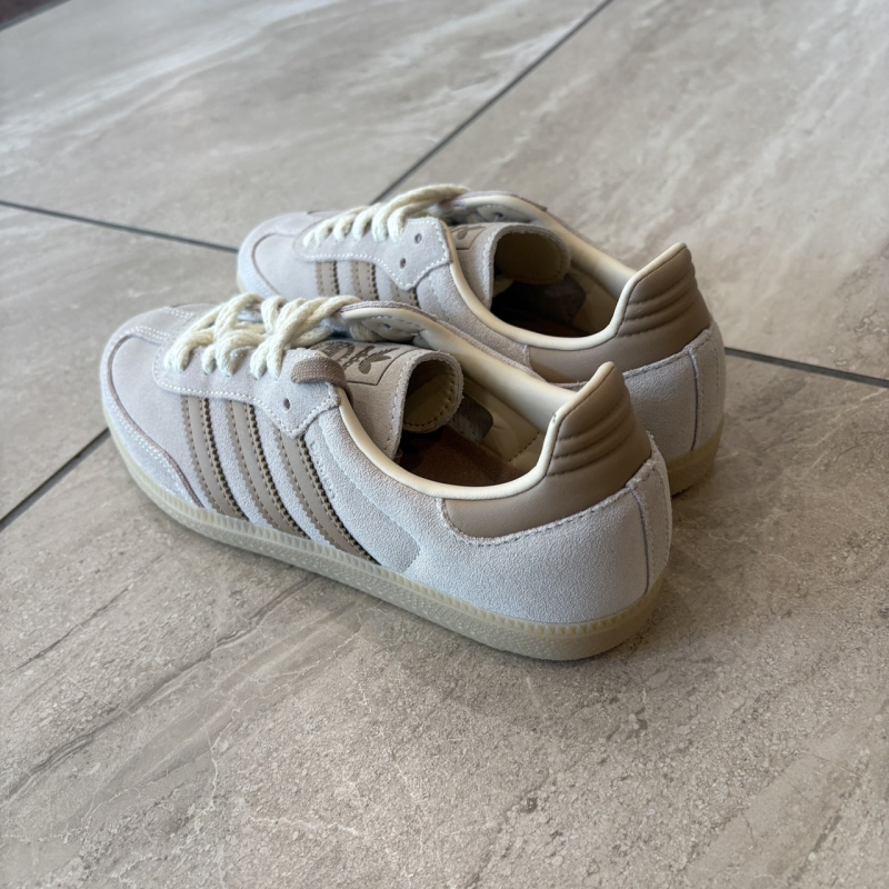 『 adidas  SAMBA』