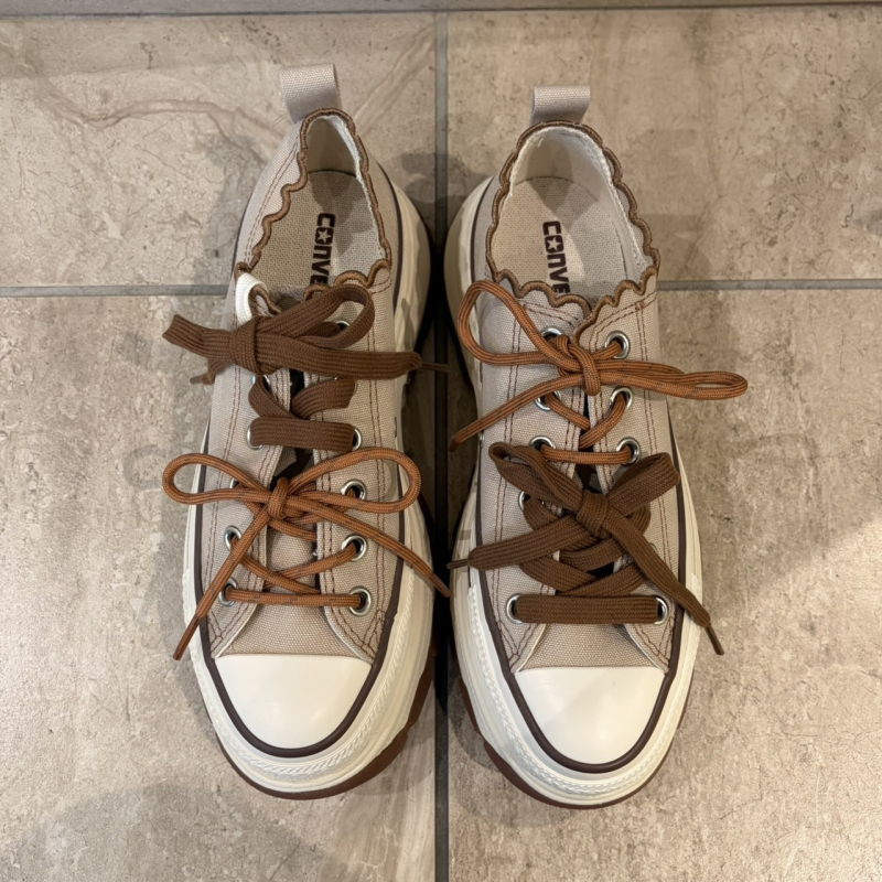 『CONVERSE  AS TREKWAVE LACEEDGE OX』