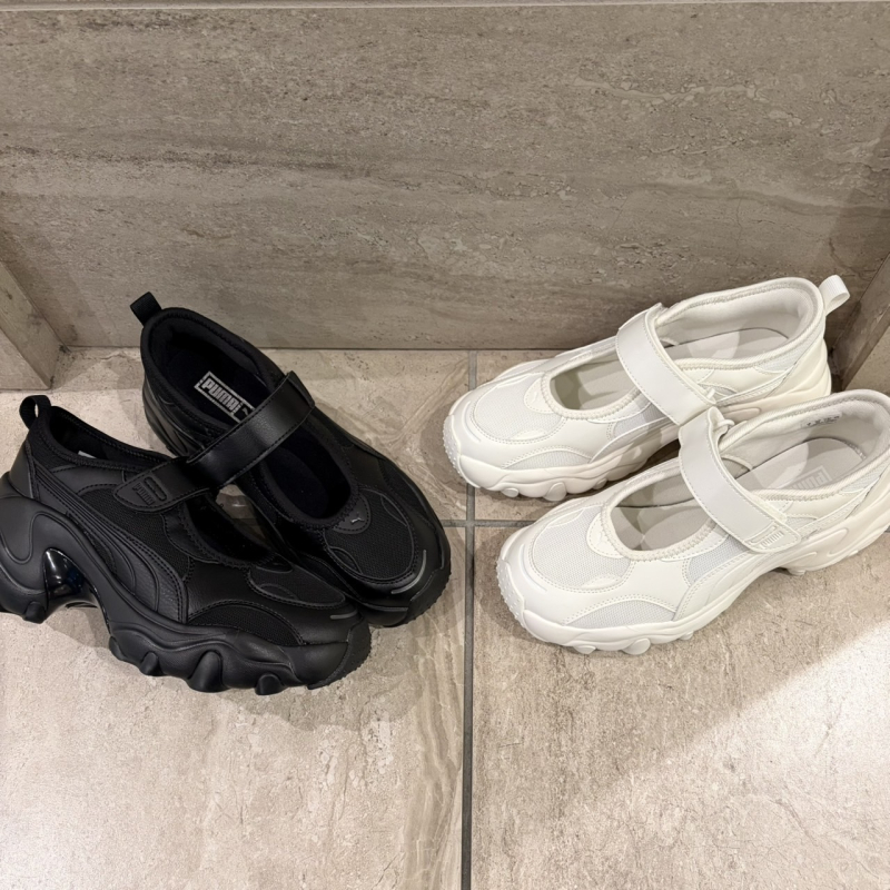 『PUMA   PULSAR WEDGE SANDAL』