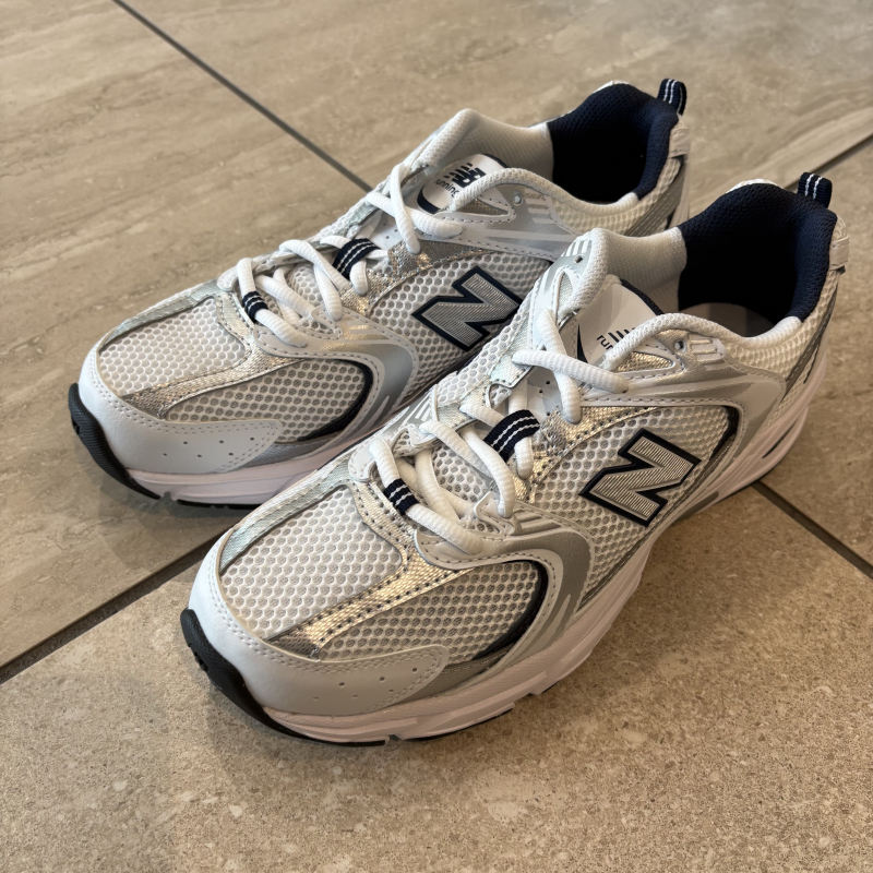 『New Balance   MR530SG』