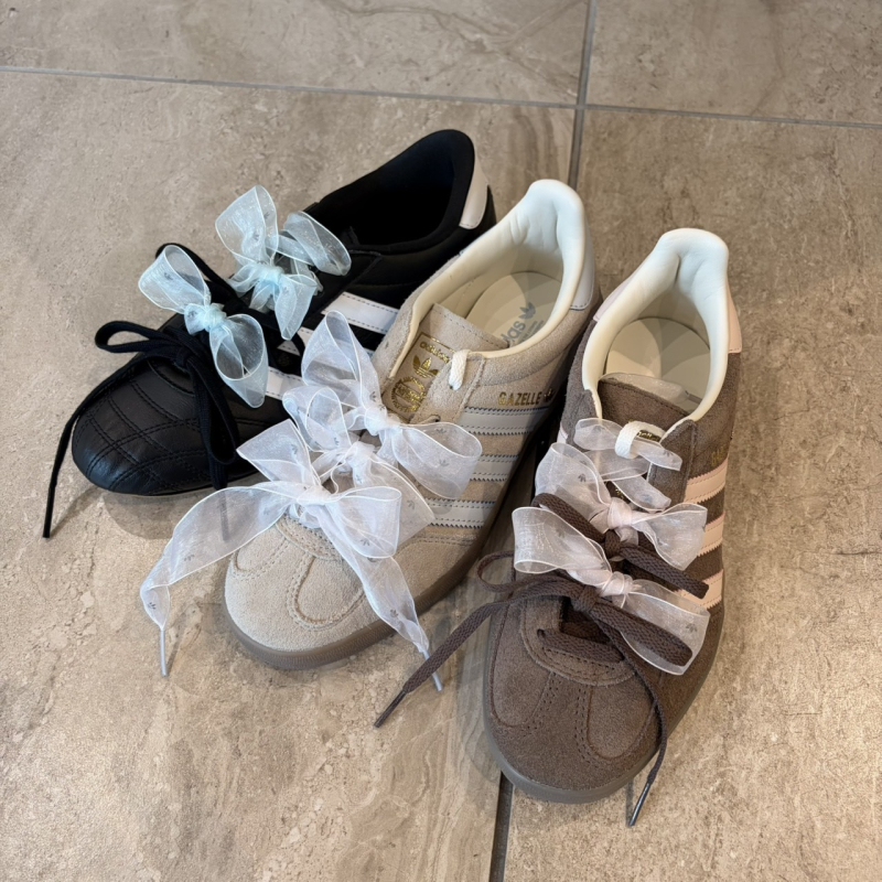 『adidas  オリボン』
