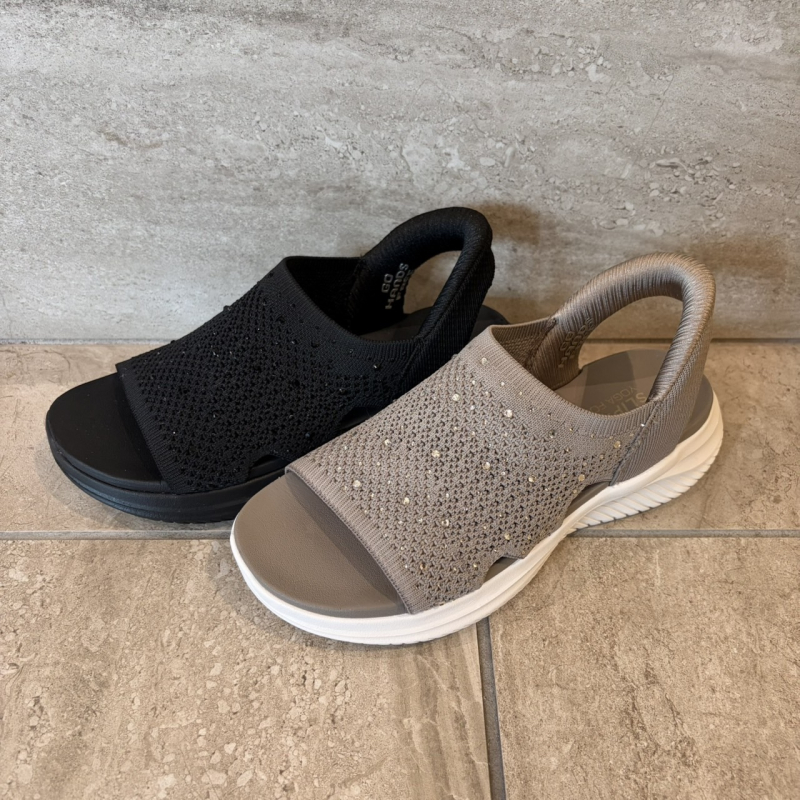 『SKECHERS ハンズフリーサンダル』