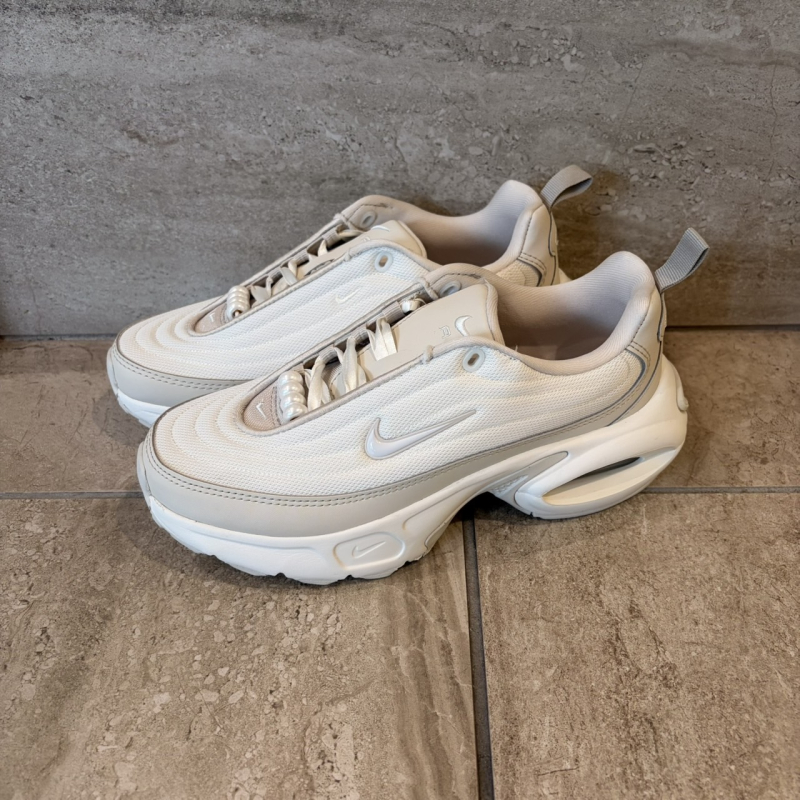 『NIKE AIRMAX PORTAL』